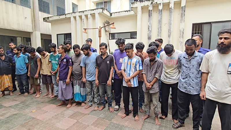 অনলাইনে জুয়া ও প্রতারণা, কিশোরগঞ্জে আটক ২১