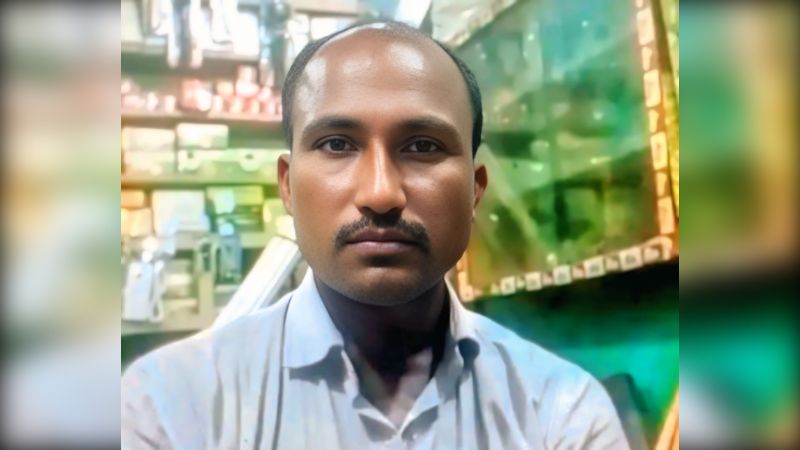 ৪ মিনিটে ৩ ককটেল বিস্ফোরণের ঘটনায় মামলা, আ.লীগ নেতা গ্রেপ্তার