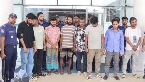 ‘১০ লাখ টাকা না দিলে ১০০ পুলিশ থাকলেও গুলি করে মারব’