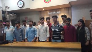 সাবেক এমপির বাসা থেকে ছাত্রলীগের ১৫ নেতাকর্মী গ্রেপ্তার