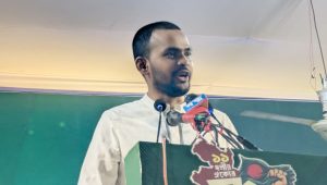 গ্যাস-বিদ্যুৎ পেতে ‘কার্ড’ চাইলেন আসিফ মাহমুদ