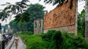 অবহেলায় মলিন ‘বীর সপ্তক’