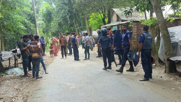 কুষ্টিয়ায় আধিপত্য বিস্তার নিয়ে দুই গ্রুপের সংঘর্ষে নিহত ১
