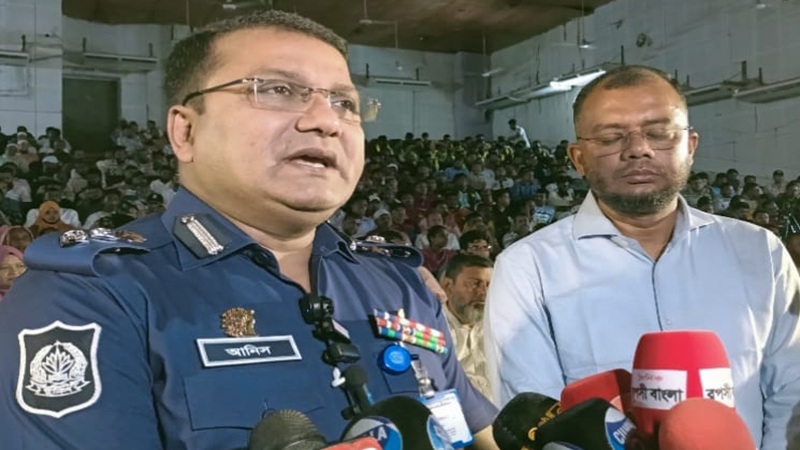 কিশোর গ্যাংবিরোধী অভিযান: ‘কেউ চাপ দিলে নাম প্রকাশ করে দেব’