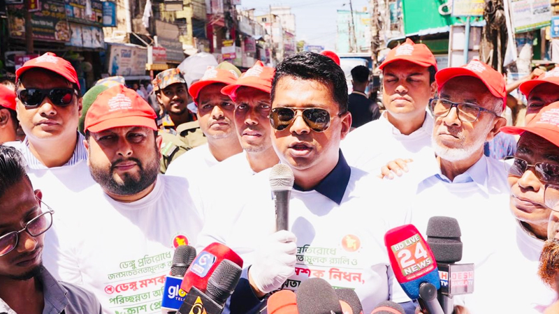 সাত দিনে ডেঙ্গু হটস্পটমুক্ত সীতাকুণ্ড চান চট্টগ্রামের ডিসি