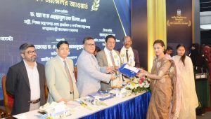 কলেজগুলোর শিক্ষার মান নিশ্চিতের আহ্বান শিক্ষামন্ত্রীর