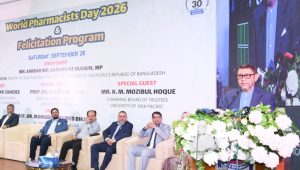 চিকিৎসক-ফার্মাসিস্টদের সমন্বিতভাবে কাজ করতে হবে: স্বাস্থ্যমন্ত্রী