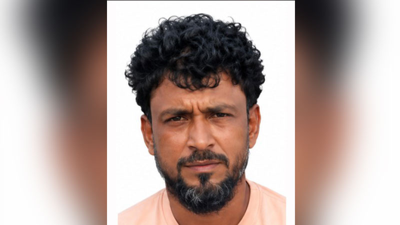সোনারগাঁয়ে ট্রলারডুবিতে তিন সন্তানের পর বাবার লাশ উদ্ধার