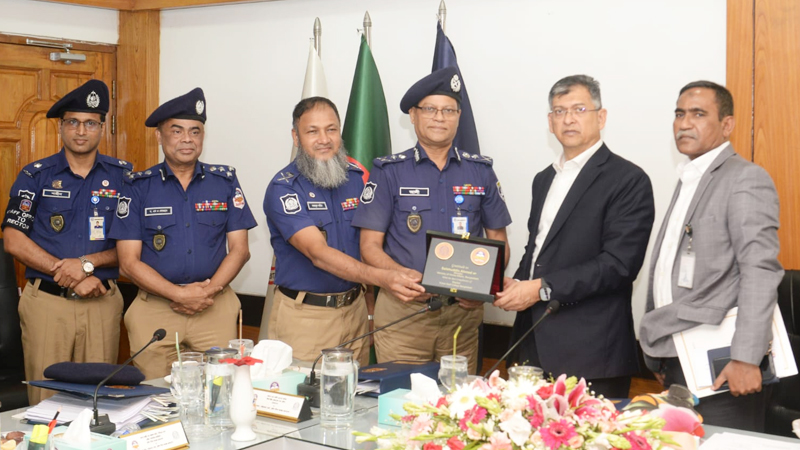 সিএসইউ প্রতিষ্ঠার পরিকল্পনা করছে সরকার: স্বরাষ্ট্রমন্ত্রী
