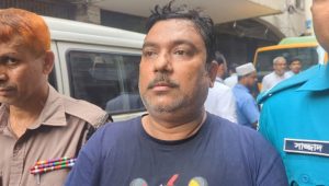 ভারতীয় নাগরিক রবিউলের ফের ৭ দিনের রিমান্ড চায় ডিবি
