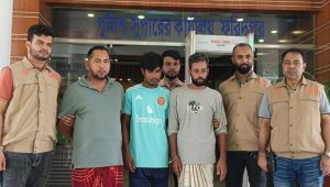 ফরিদপুরে কালীবাড়ি মন্দিরে চুরির ঘটনায় গ্রেপ্তার ৪