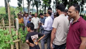 কুষ্টিয়ায় কবরস্থান থেকে পীরের মরদেহ তুলে দরবারে দাফনের অভিযোগ