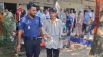 মাদারীপুরে স্কুল থেকে দেশীয় অস্ত্রসহ কিশোর আটক