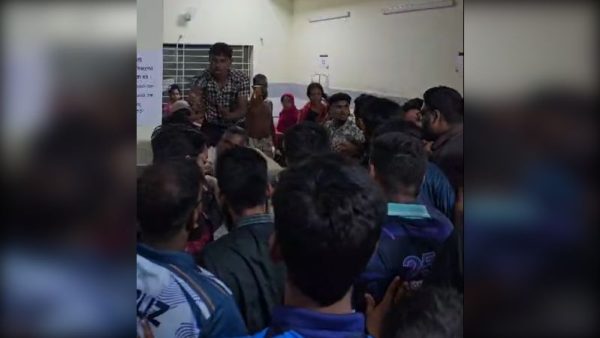 রোগীর মৃত্যুর পর কুষ্টিয়া মেডিকেলে দুই দফায় সংঘর্ষ