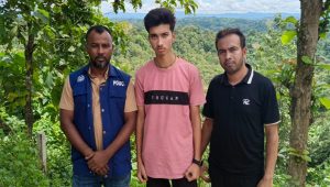 চাঁদপুরে নিখোঁজ স্কুলছাত্র বান্দরবানের দুর্গম পাহাড়ে উদ্ধার