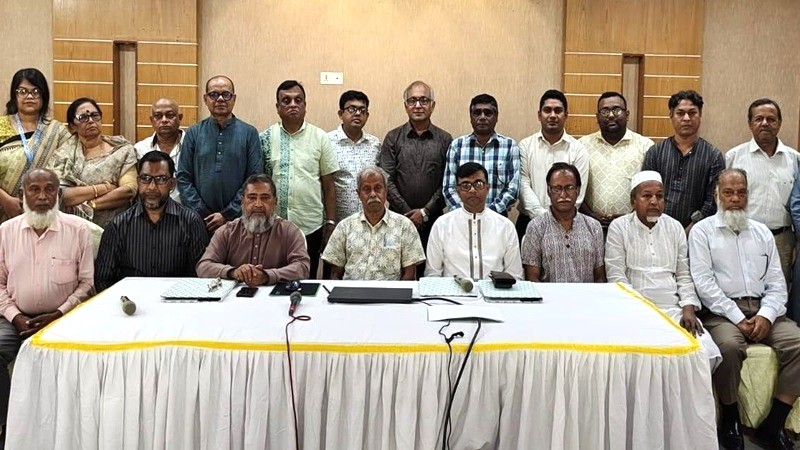সংবাদমাধ্যমে স্ব-নিয়ন্ত্রণ কাঠামো জোরদারের তাগিদ