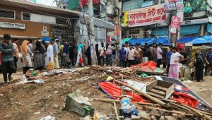 সোনারগাঁয়ে পাঁচ শতাধিক অবৈধ স্থাপনা উচ্ছেদ
