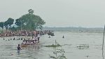 লক্ষণদিয়ার বিলে উৎসবমুখর নৌকাবাইচ