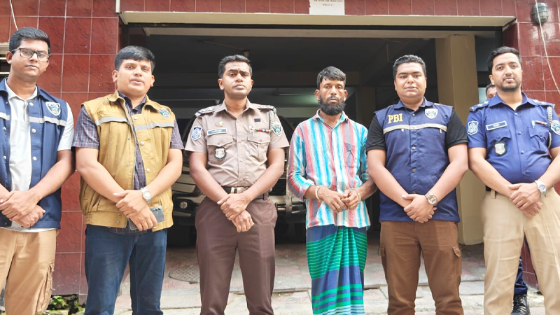 সম্পর্কের জেরে বিরোধ, আশুলিয়ায় নবজাতকসহ ট্রিপল মার্ডার