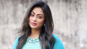 নিজের জীবনের গল্প এবার সিনেমায় বলবেন পপি