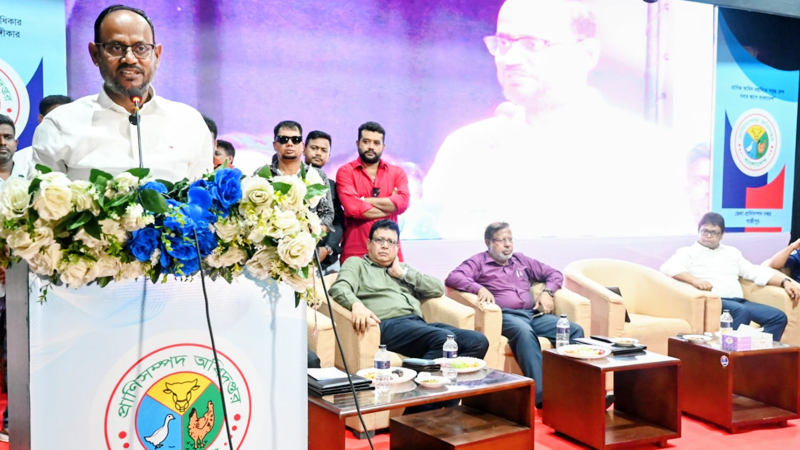 পোল্ট্রি খাতে উদ্যোক্তা তৈরিতে গুরুত্ব দিচ্ছে সরকার: প্রতিমন্ত্রী টুকু