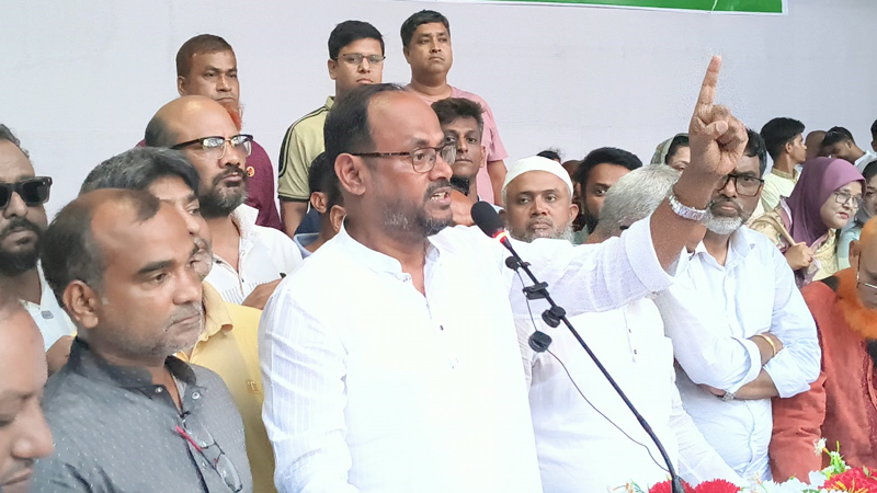 দেশের স্থিতিশীলতা নষ্ট করার চেষ্টা হলে দাঁতভাঙা জবাব: প্রতিমন্ত্রী টুকু