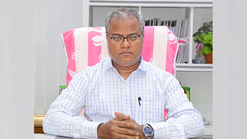আন্দোলন বড় নয়, শিক্ষার্থীরা সাদরে আমন্ত্রণ জানাচ্ছে: চুয়েট ভিসি