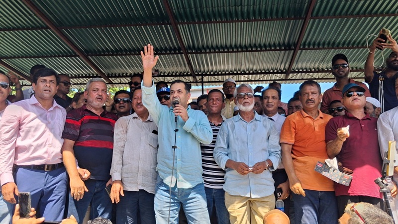 ডিসেম্বরে নয়, বুকের পাটা থাকলে এখনই আসেন: তথ্য প্রতিমন্ত্রী