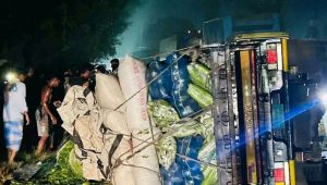 কক্সবাজারের চকরিয়ায় বাস-পিকআপ সংঘর্ষে নিহত ২