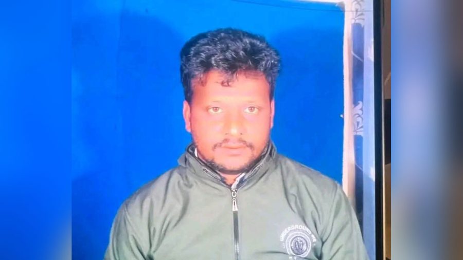 ময়মনসিংহের সীমান্তে বিজিবির গুলিতে চোরাকারবারি নিহত