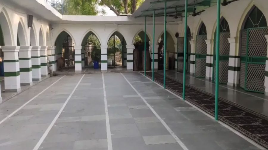 দিল্লিতে মোদির বাসভবনের পাশে শতবর্ষী মসজিদ ভাঙার শঙ্কা