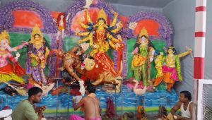‎ফরিদপুরে দশমী পূজার আনুষ্ঠানিকতা সম্পন্ন, বিকালে প্রতিমা বিসর্জন