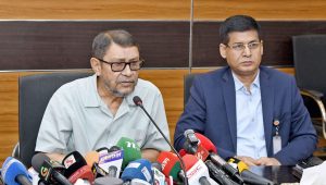 জুনের মধ্যে সরকারি হাসপাতালে ১৭ রেডিওথেরাপি মেশিন স্থাপন