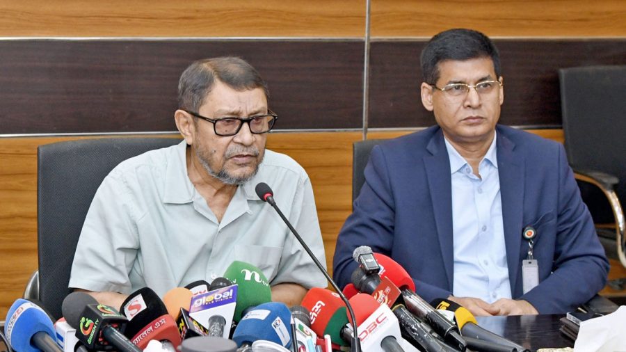 জুনের মধ্যে সরকারি হাসপাতালে ১৭ রেডিওথেরাপি মেশিন স্থাপন