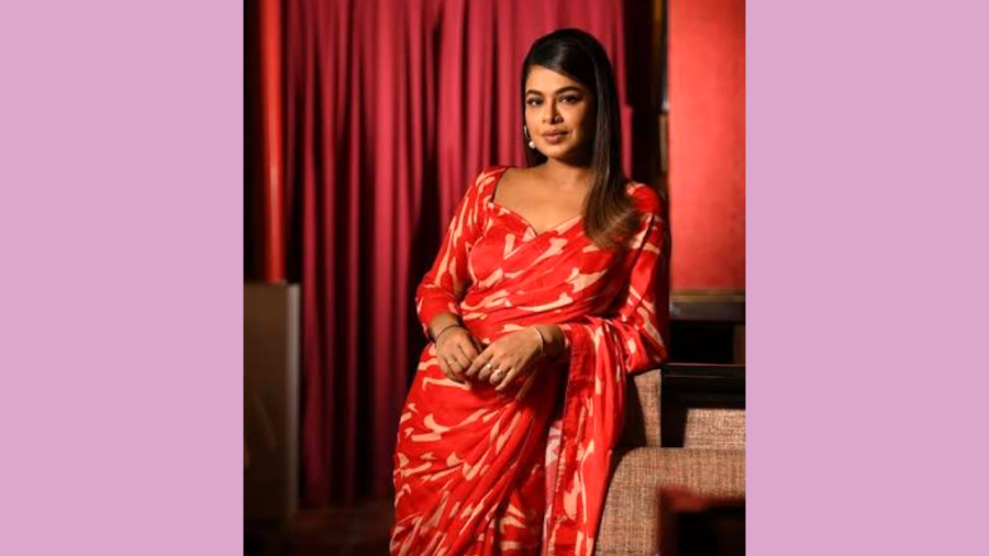 মার্কিন বিমান সংস্থার বিরুদ্ধে হেনস্তার অভিযোগ গায়িকা ইমনের