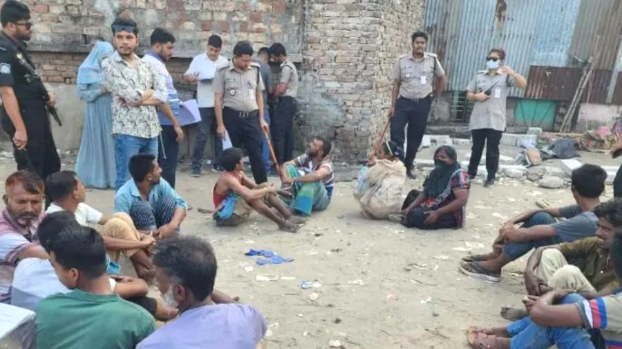 ইশরাকের সংবাদ সম্মেলনের পর ঘুন্টিঘরে অভিযান, আটক ১৪