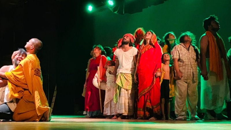 মুক্তিযুদ্ধের শরণার্থী জীবনের গল্প নিয়ে মঞ্চস্থ হলো ‘যশোর রোড’