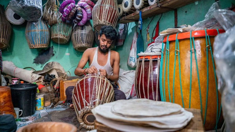 পাথরঘাটায় প্রজন্মান্তরের সুরে বয়ে চলা পরম্পরা