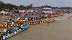 মানিকগঞ্জের কালীগঙ্গায় বৈঠার ছন্দে ফিরল বাংলার চিরচেনা ঐতিহ্য