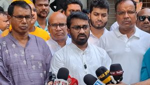 দুর্গোৎসব ঘিরে আওয়ামী লীগ ষড়যন্ত্র করছে: রাশেদ খান