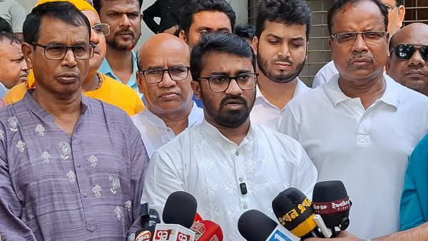 দুর্গোৎসব ঘিরে আওয়ামী লীগ ষড়যন্ত্র করছে: রাশেদ খান