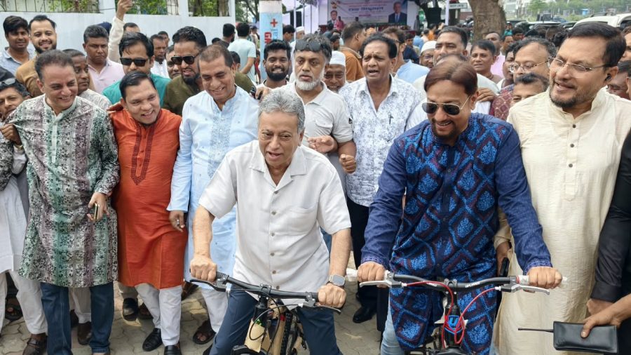 চট্টগ্রামে ধাপে ধাপে আরও সাইকেল ট্র্যাক হবে: অর্থমন্ত্রী