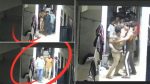 কুবিতে জুনিয়রদের নিয়ে ব্যাচমেটকে মারধর, দেড় মাসেও হয়নি বিচার