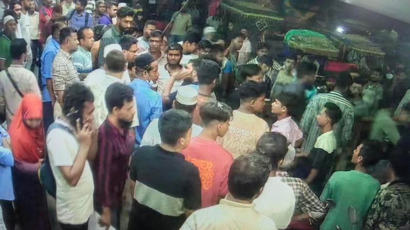 রোগীর মৃত্যুকে কেন্দ্র করে মতিঝিল ইসলামী ব্যাংক হাসপাতালে ভাঙচুর