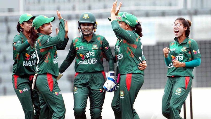 সামাজিক বাধা ও সুযোগের অভাবে ম্লান নারী ক্রীড়া