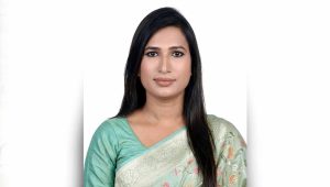 বাউবিতে প্রথম স্নাতকোত্তর ডিগ্রি পেলেন তৃতীয় লিঙ্গের শিক্ষার্থী চৈতি