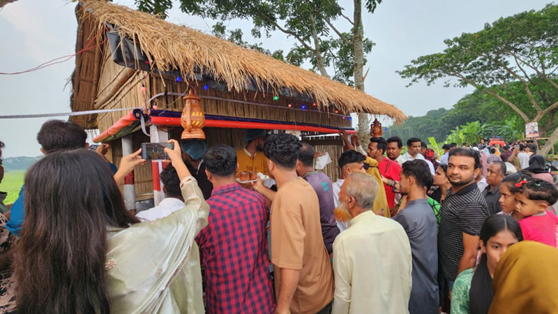 এক কাপ চা আর প্রাকৃতিক দৃশ্য