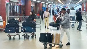 শাহজালাল বিমানবন্দরে অনিয়ম ও চরম ভোগান্তি