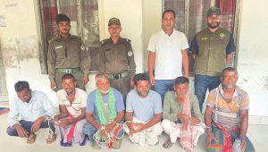 সুন্দরবনে জেলে ছদ্মবেশী ৬ হরিণ শিকারি আটক