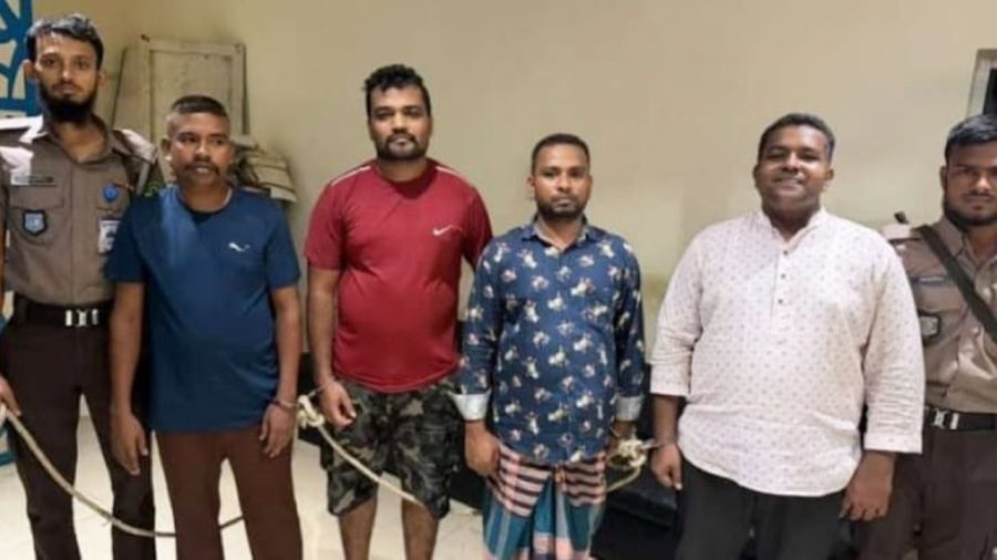 চট্টগ্রামে বগার ৪ সহযোগী গ্রেপ্তার, একাধিক মামলা